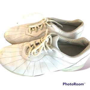 Women's Footjoy White Lace Up Golf Shoes emBody Size 8M 96100 Needs New Spikes